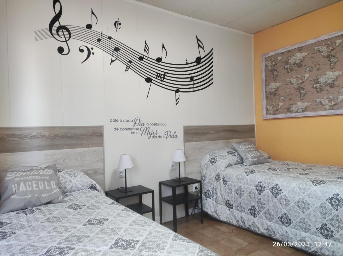 Acogedor Apartment Zaragoza Ngoại thất bức ảnh